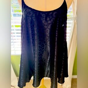 Black Leopard Print high low Tank Top